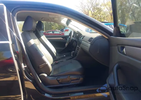 2015 Volkswagen Passat 1.8T Se from USA, damaged, VIN 1VWBT7A3XFC030953